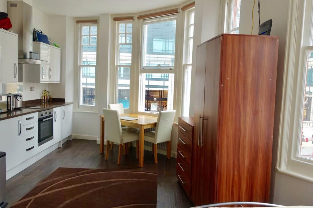 فندق لندنفي  Studio Near Liverpool Street Tube Station المظهر الخارجي الصورة